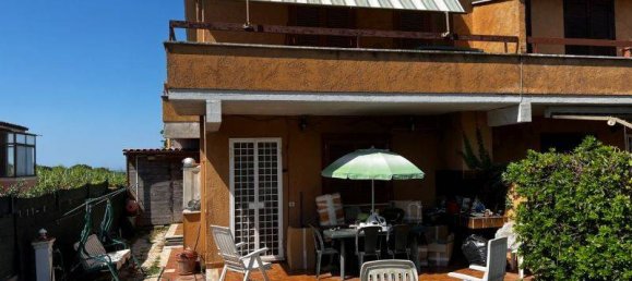 3 غرف نوم شقة في Anzio, Italy رقم 94625 21