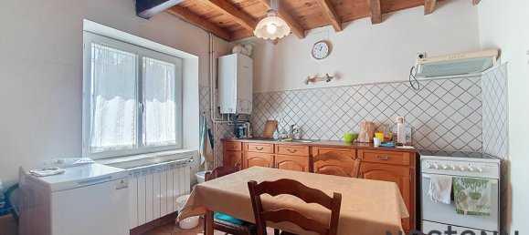 2 bedrooms House in Cazeres, France No. 356887 2