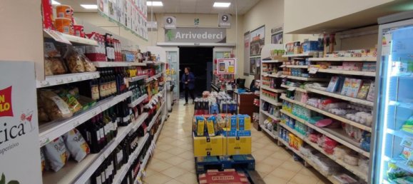 200m² Commercial property in Vitulano, Italy No. 252073 2