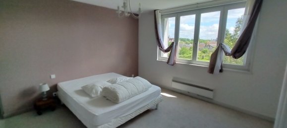 4 bedrooms House in Reuilly, France No. 63681 7