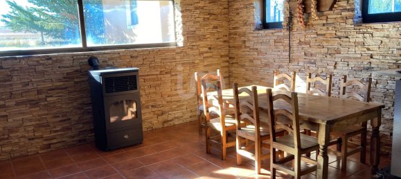 3 Schlafzimmer Haus in Villaturiel, Spain, Nr. 60993 20