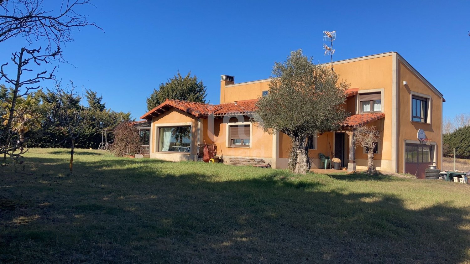 3 Schlafzimmer Haus in Villaturiel, Spain, Nr. 60993