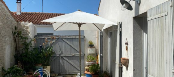 2 bedrooms House in Saint-Georges-d'Oleron, France No. 303973 2