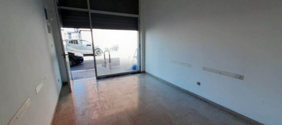 2-salle Propriété commerciale à Brindisi, Italy No. 119004 2
