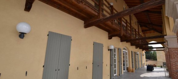 3-salle Appartement à Merate, Italy No. 147228 3