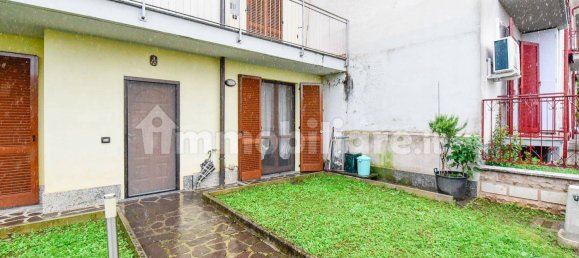 2 bedrooms Apartment in Inverigo, Italy No. 325978 3