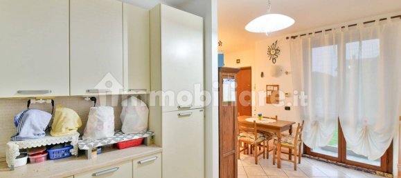 2 bedrooms Apartment in Inverigo, Italy No. 325978 9