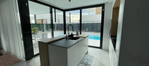 139m² villa à vendre à Finestrat, Alicante, Valencian Community, Spain № 365377 7