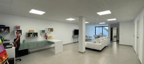 139m² villa à vendre à Finestrat, Alicante, Valencian Community, Spain № 365377 10