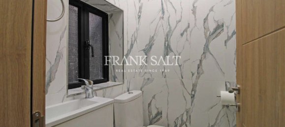 Büro in Paola, Malta 150m², Nr. 12780 14