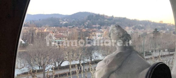 3 bedrooms Apartment in Turin, Italy No. 55442 8