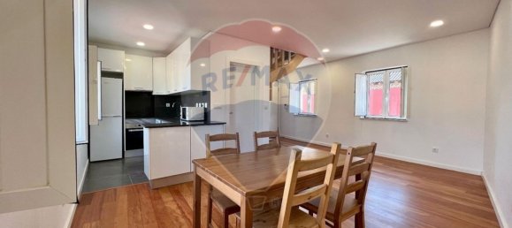 2 bedrooms Duplex in Lisbon, Portugal No. 72786 4