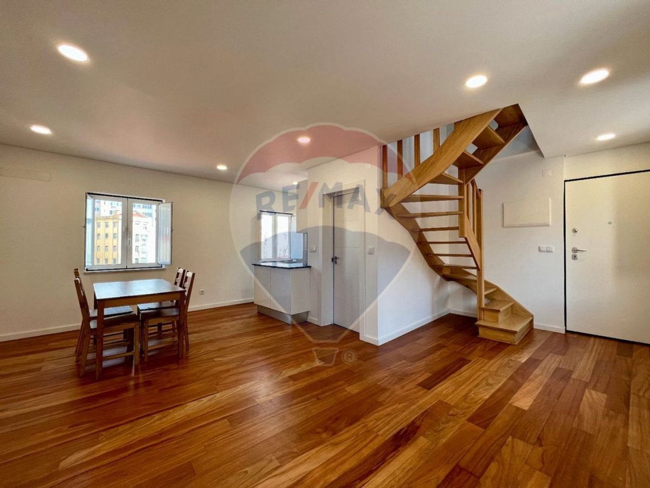 2 bedrooms Duplex in Lisbon, Portugal No. 72786