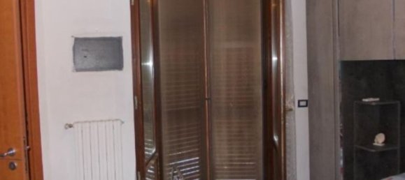 3-salle Appartement à Bollate, Italy No. 59938 7