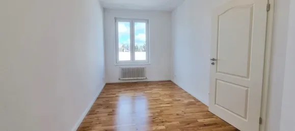 2 bedrooms Penthouse in Britz, Germany No. 94340 8