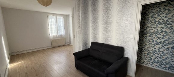 Квартира с 3 спальнями в Орлеан, Франция № 212641 6