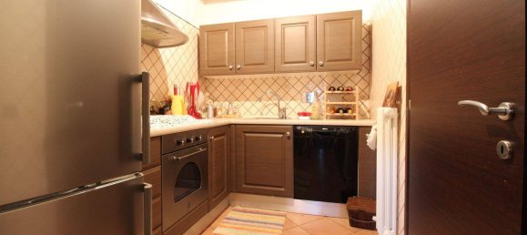 5 bedrooms House in Reggio Emilia, Italy No. 64011 10