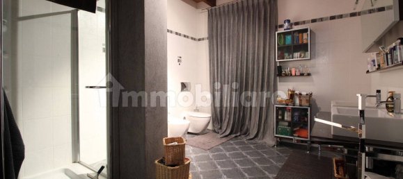 5 bedrooms House in Reggio Emilia, Italy No. 64011 8