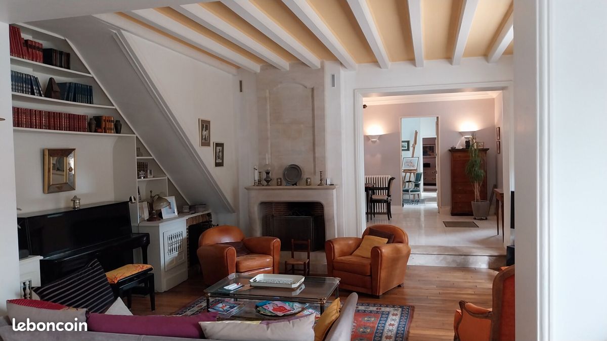 Villa T5 em Olivet, France N.º 238174