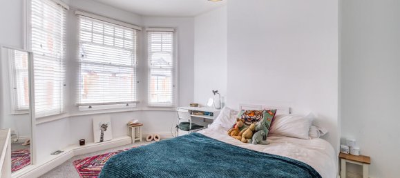 2 bedrooms Maisonette in London, United Kingdom No. 14064 3