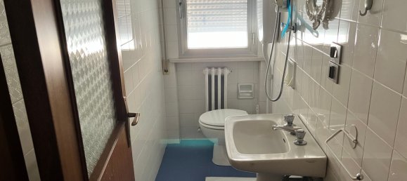 9-Zimmer Wohnung in Pesaro, Italy, Nr. 274874 6