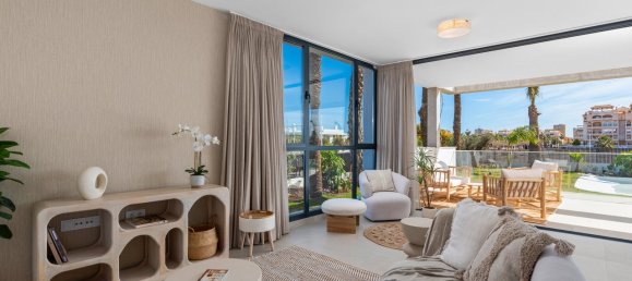 2 bedrooms Apartment in Mar De Cristal, Spain No. 10365 2