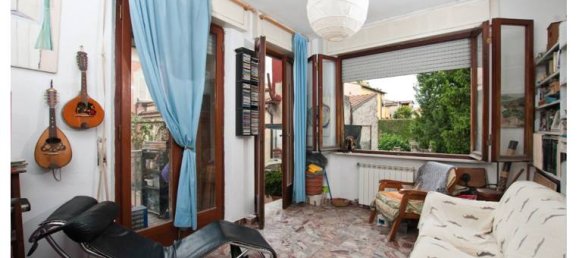 5غرفة شقة في Pisa, Italy رقم 253312 3