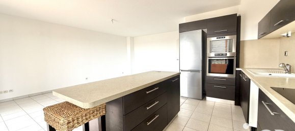 2 Schlafzimmer Wohnung in Saint-Raphael, France, Nr. 292528 9