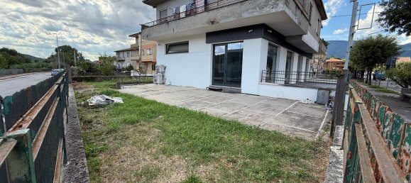 Gewerbliche Immobilie in Isola del Liri, Italy 350m², Nr. 282455 3
