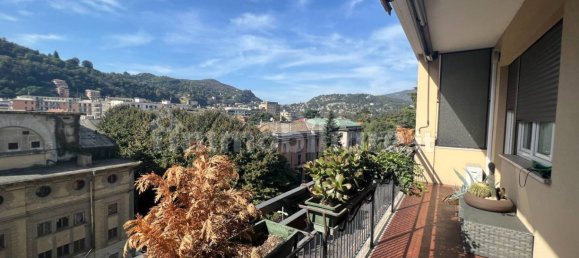 3 chambres Appartement à Como, Italy No. 343445 2