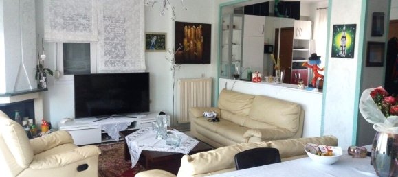 4 Schlafzimmer Property in Thessaloniki, Greece, Nr. 2028 7