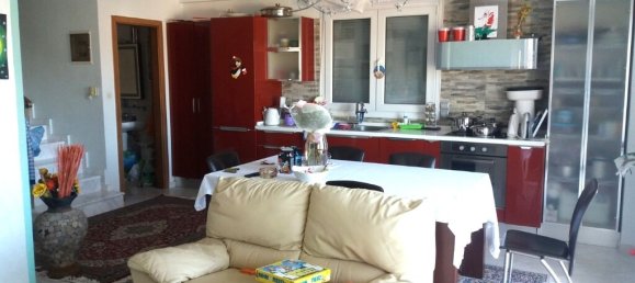 4 Schlafzimmer Property in Thessaloniki, Greece, Nr. 2028 6