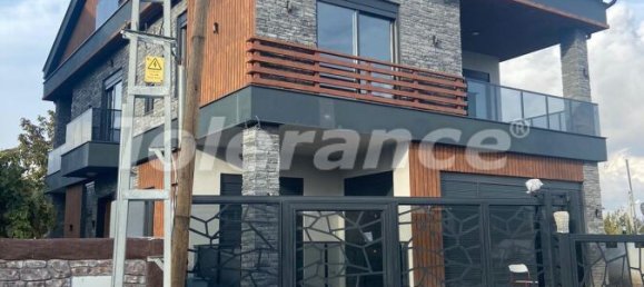 Villa 7+1 in Antalya, Turkey No. 5255 19