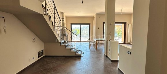 6-Zimmer Villa in Pedara, Italy, Nr. 49557 5