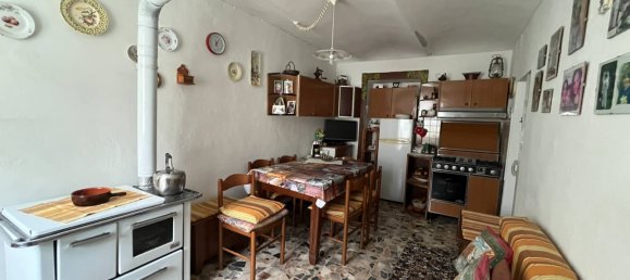 6 Schlafzimmer Haus in Montafia, Italy, Nr. 124126 6