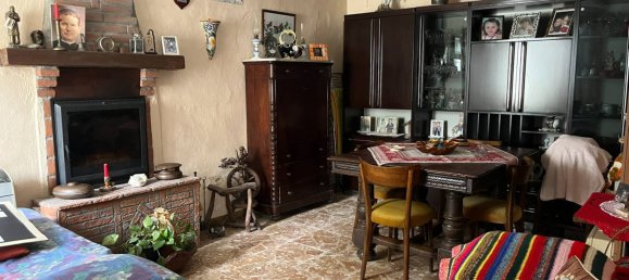 6 Schlafzimmer Haus in Montafia, Italy, Nr. 124126 13