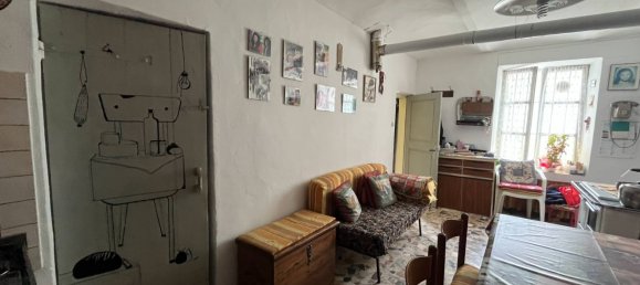 6 Schlafzimmer Haus in Montafia, Italy, Nr. 124126 7