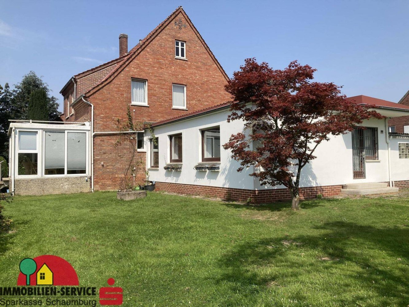 9 rooms House in Schaumburg, Germany No. 315136