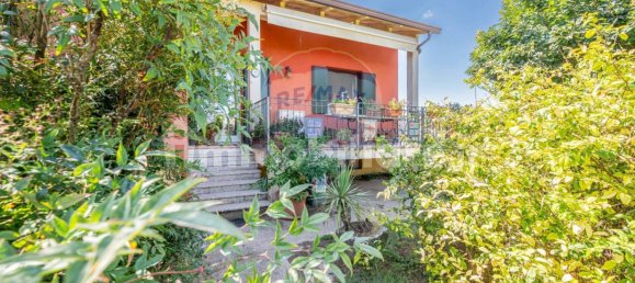 4 Schlafzimmer Haus in Marcaria, Italy, Nr. 271582 2