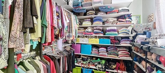 3 bedrooms House in Saint-Cyr-l'Ecole, France No. 164097 11