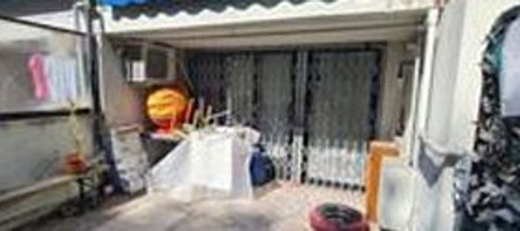 2 rooms Apartment in Paderno Dugnano, Italy No. 216583 3