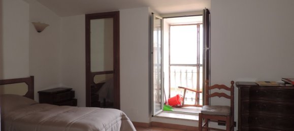 3 rooms Apartment in Scandriglia, Italy No. 202264 6