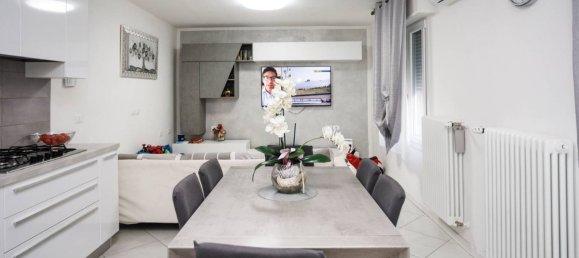 6 bedrooms House in Cesena, Italy No. 347762 8