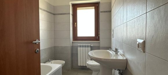 Apartamento de 3 divisões em Monterotondo, Italy N.º 289648 7