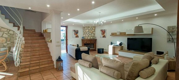 6 Schlafzimmer Villa in Terracina, Italy, Nr. 92748 47