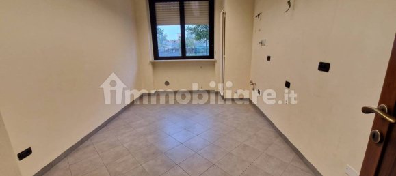 4 rooms Office in Turin, Italy No. 58379 8