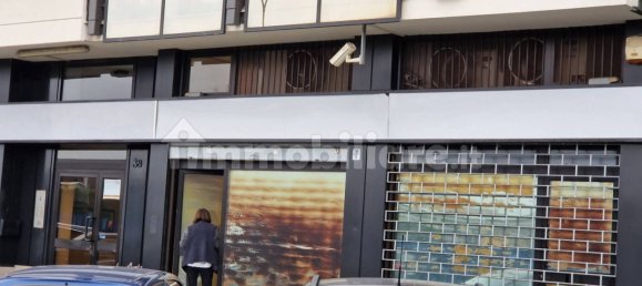 4 rooms Office in Turin, Italy No. 58379 3