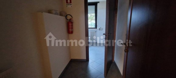 4 rooms Office in Turin, Italy No. 58379 10