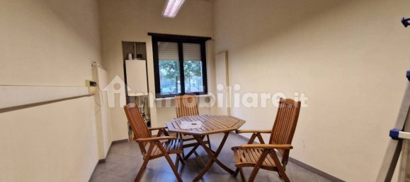 4 rooms Office in Turin, Italy No. 58379 9