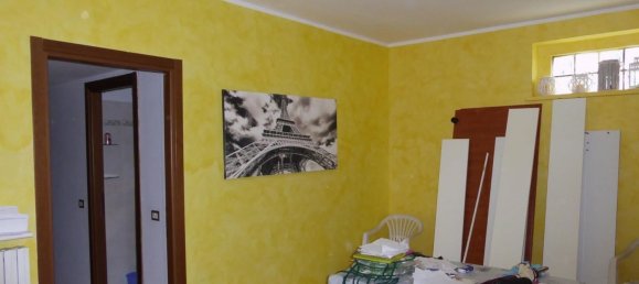3 rooms Apartment in Zerbolò, Italy No. 72406 20